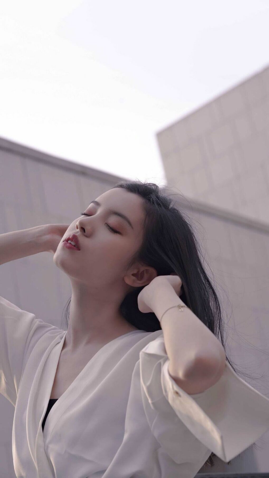 爱游戏体育APP下载-“羽毛球挑战：简阳文体中心赛场精英选手争夺世界之巅”