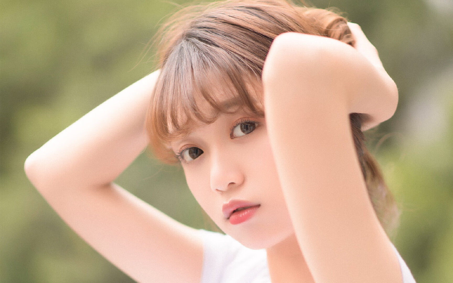 高尔精准的传球帮助袋鼠队穿透对方防线，高尔夫袋鼠男装简介